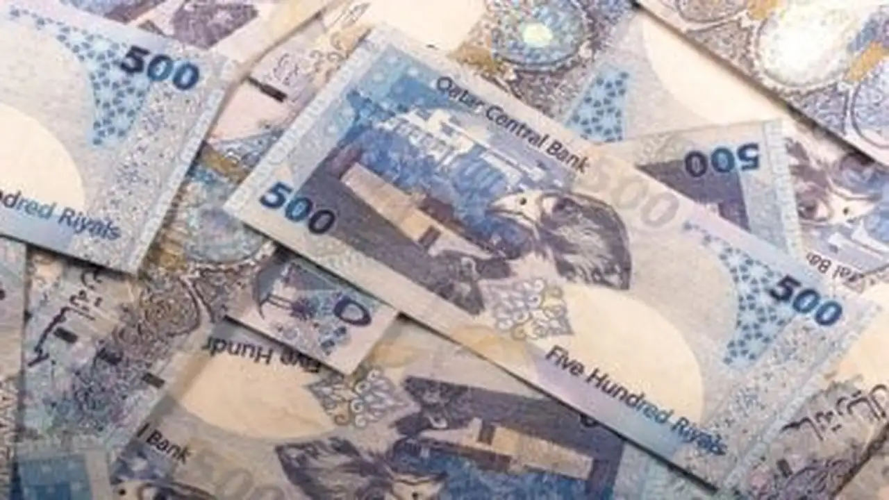 سعر الريال القطري يرتفع 45 قرشاً خلال أسبوع واحد